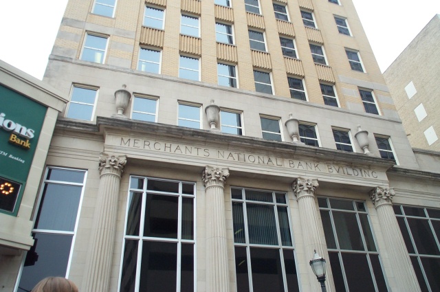 P1002815